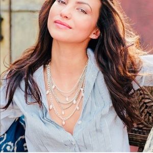 Stella and Dot retired Avery necklace